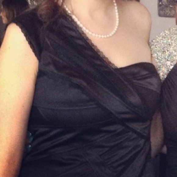 JS Collection - LBD - Picture 4 of 5